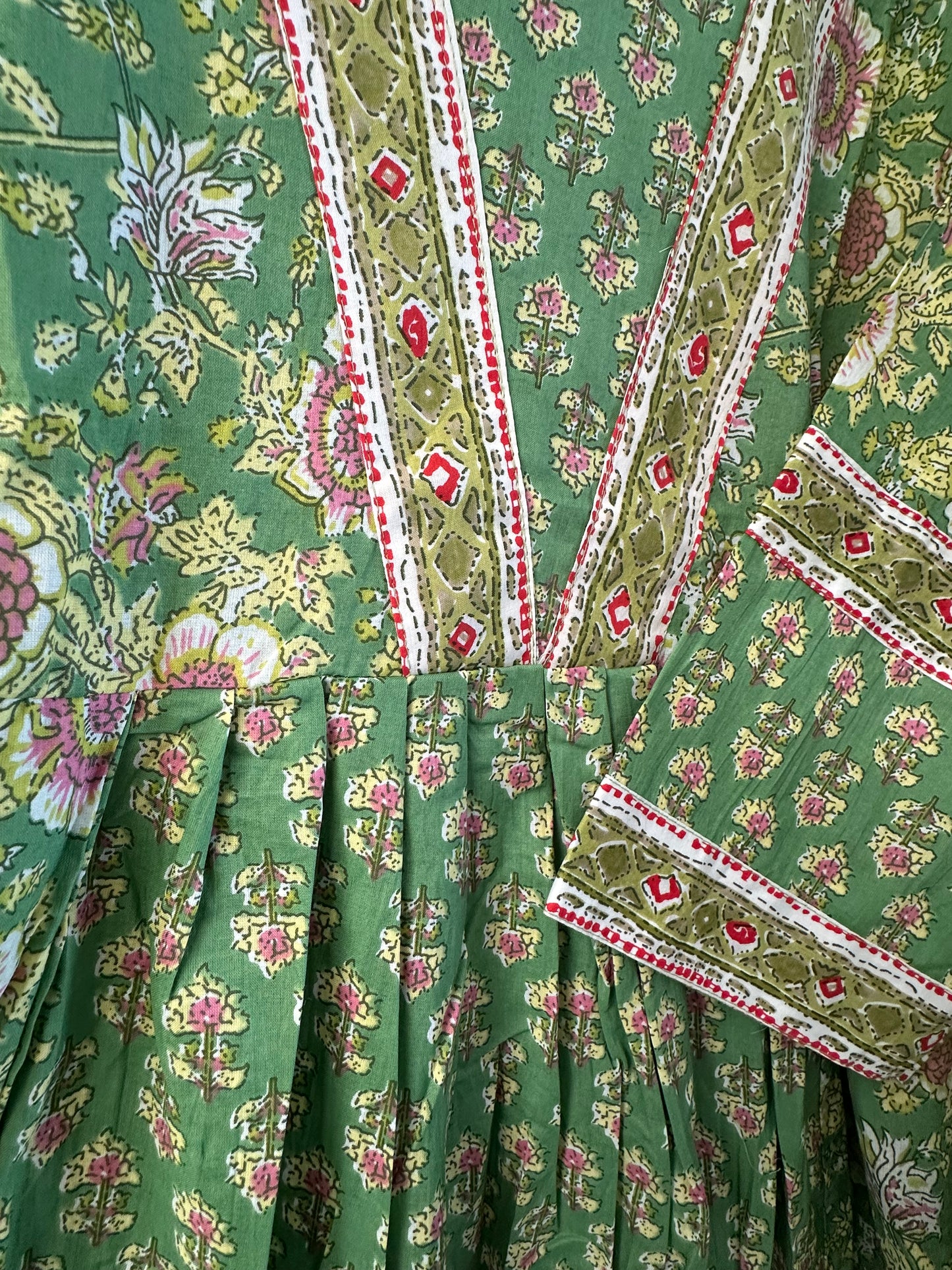 GREEN PRINTED COTTON ANARKALI SUIT
